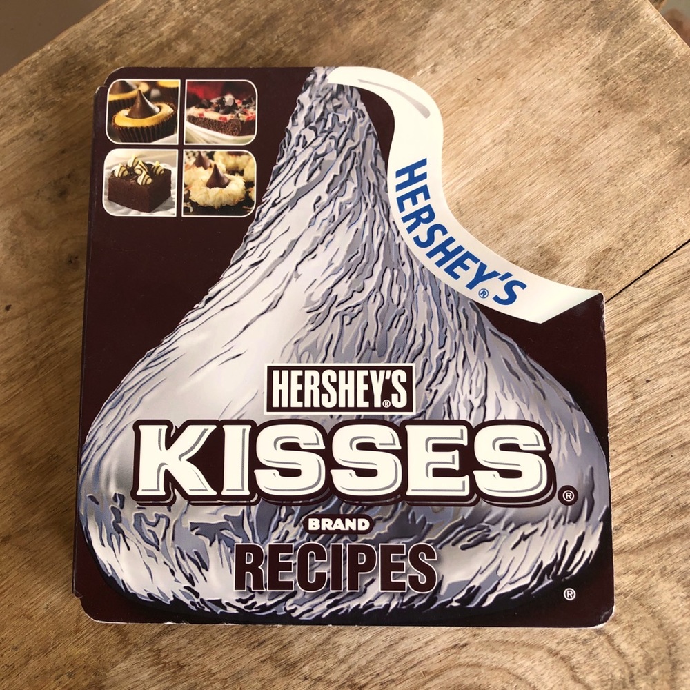 HERSHEY'S❤️KISSES Brand Recipes BOOK Valentines❤️